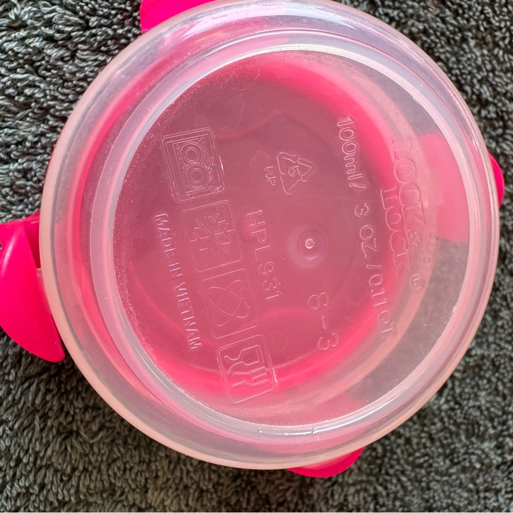 Lock & Lock Pink Food Storage Container Set of 11 - Picture 6 of 14